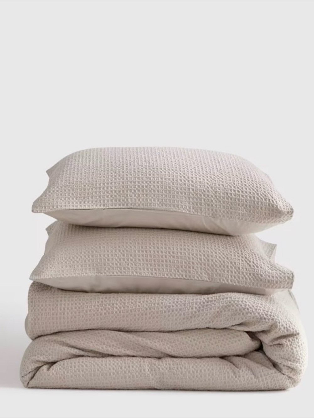 Quince Organic Luxe Honeycomb Duvet Cover Set in King/Cal King, Sand